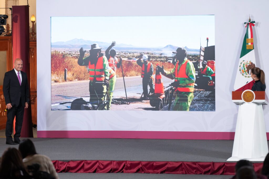 Programa federal de bacheo y conservación carretera llegará a Durango: Villegas