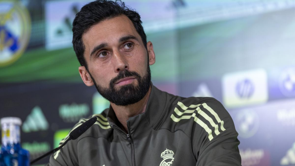 Arbeloa llega al Real Madrid con un mensaje firme: todos parten de cero