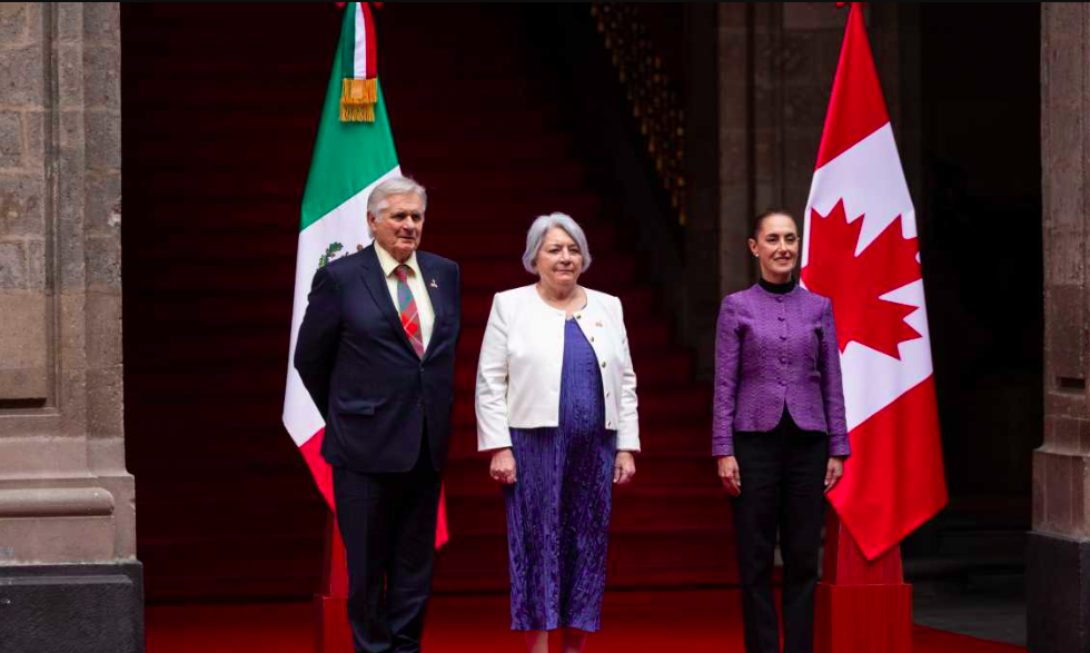 Claudia Sheinbaum recibe a la gobernadora general de Canadá en Palacio Nacional