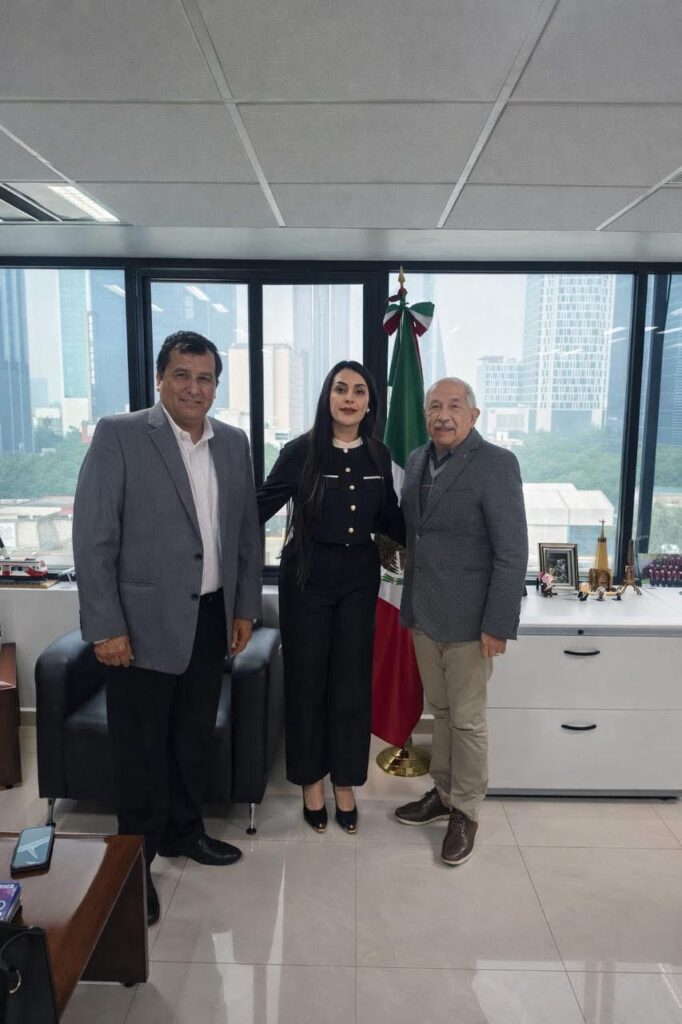 Karen Pérez y Armando Quintero del INAFED, por el Desarrollo Municipal