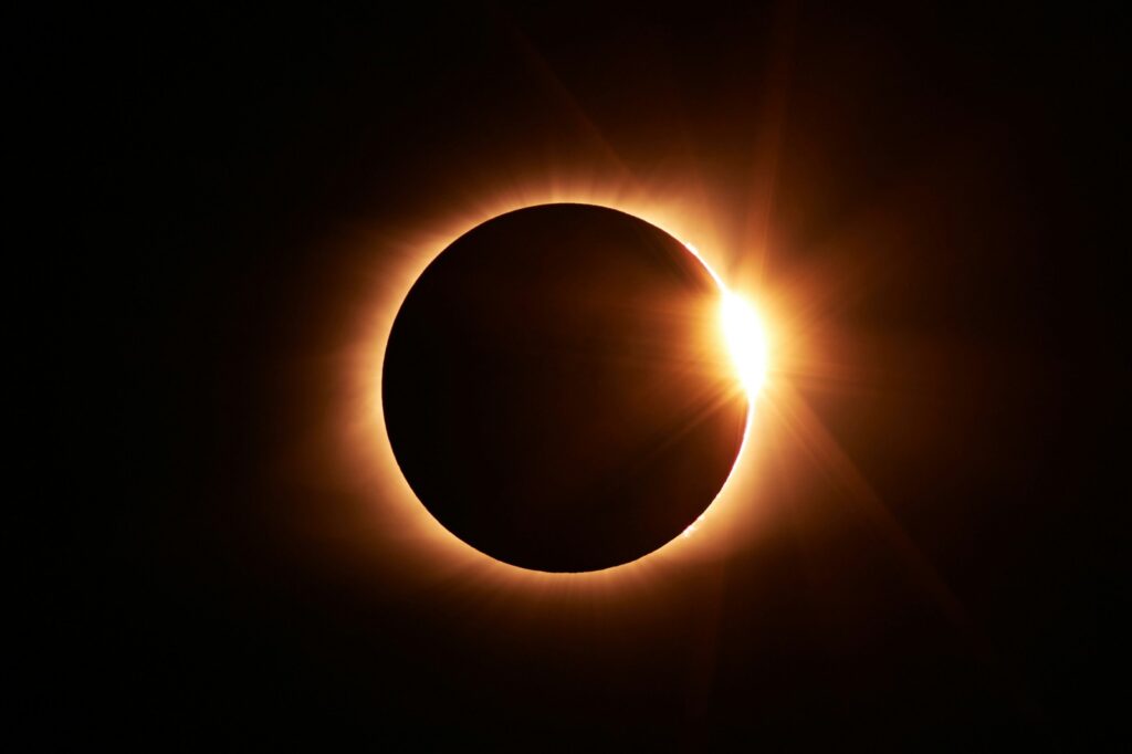Cuatro eclipses iluminarán el 2026: Estas son las fechas
