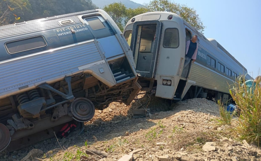 Vinculan a proceso a detenidos por descarrilamiento del Tren Interoceánico
