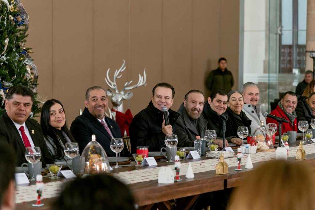 Esteban Villegas y la UJED hacen equipo para impulsar el desarrollo económico y social de Durango