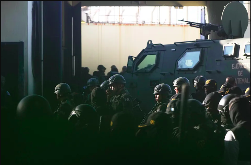 Pandillas asesinan a siete policías tras operativo en cárcel