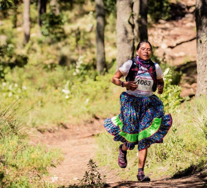 Lorena Ramírez: Orgullo Mexicano en el Ultramaratón de Hong Kong