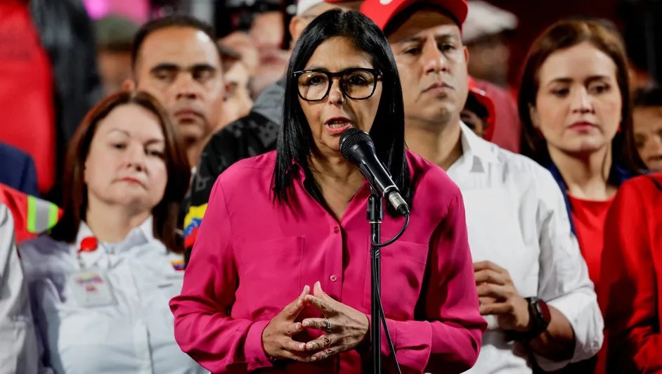 Delcy Rodríguez anuncia amnistía general para presos políticos y cierre de cárcel del Helicoide