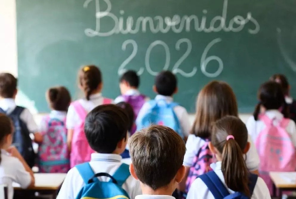 Mañana regresan a clases más de 23 millones de estudiantes en México