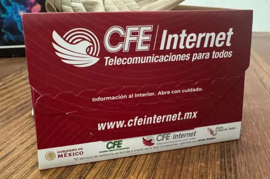 CFE reparte Chips de Internet en Michoacán para estudiantes