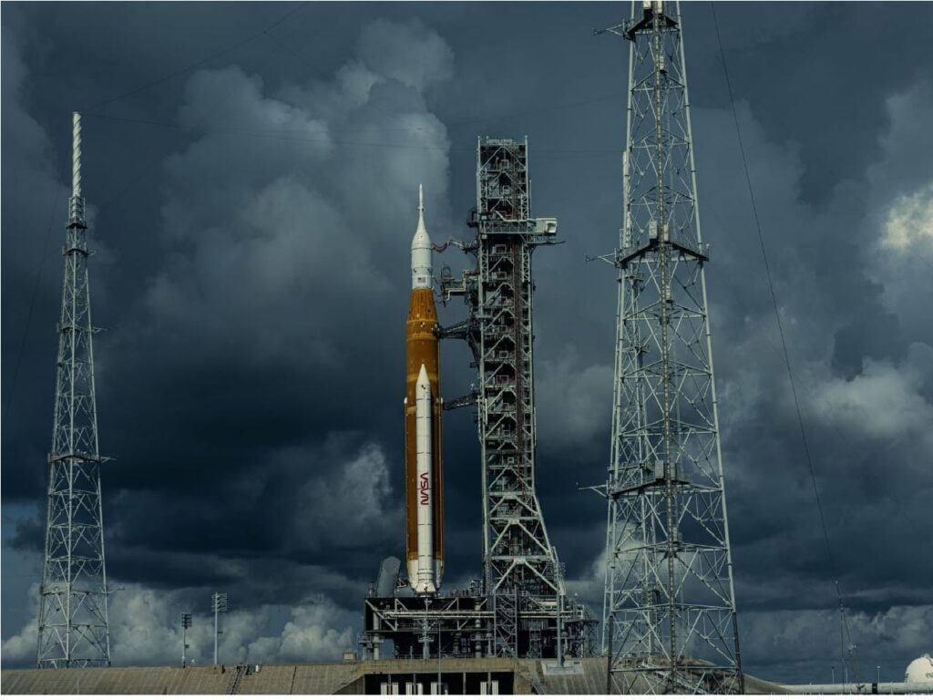 La Misión Artemis II: Un Paso Hacia el Espacio Profundo