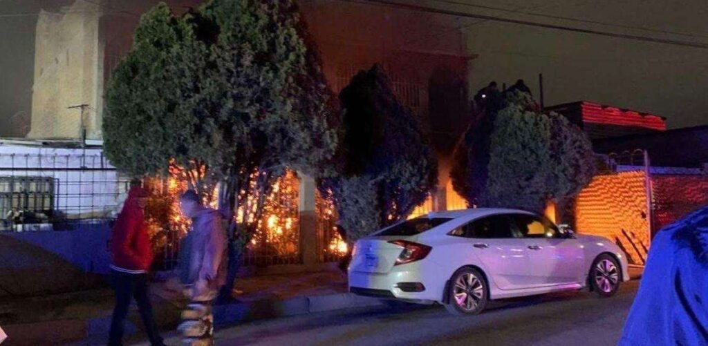 Mueren dos personas calcinadas en incendio de vivienda en Ciudad Juárez