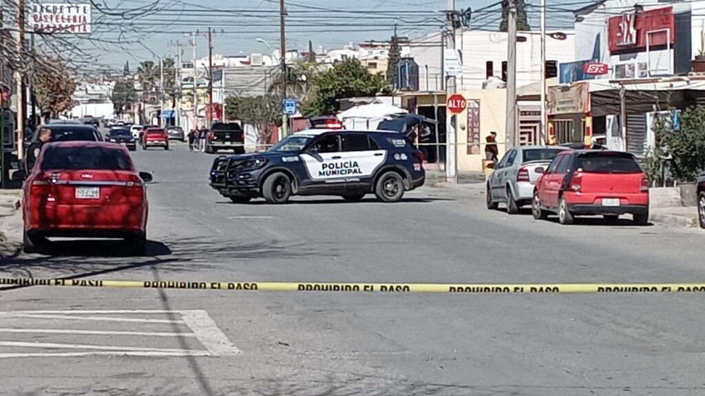 Atacan a balazos a conductor en la colonia Nacional