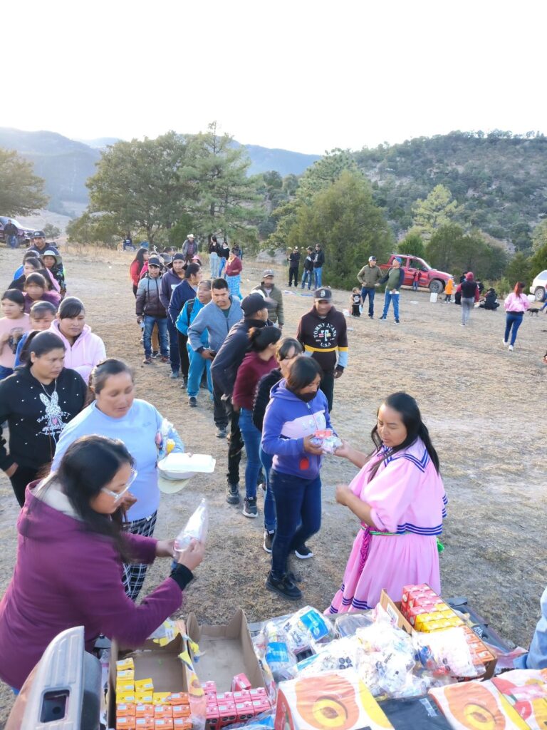 ¡Primer día del 2026 en la Sierra! Diputada Edith Palma inicia el año en territorio