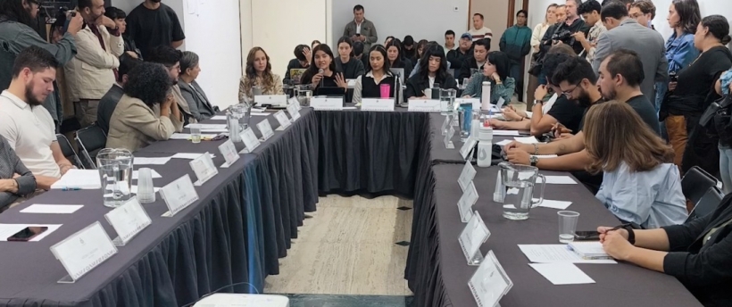 Analizan percepción ciudadana del transporte público en mesa de diálogo metropolitana