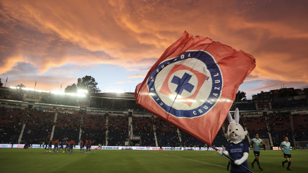 Cruz Azul se va de CU este 2026