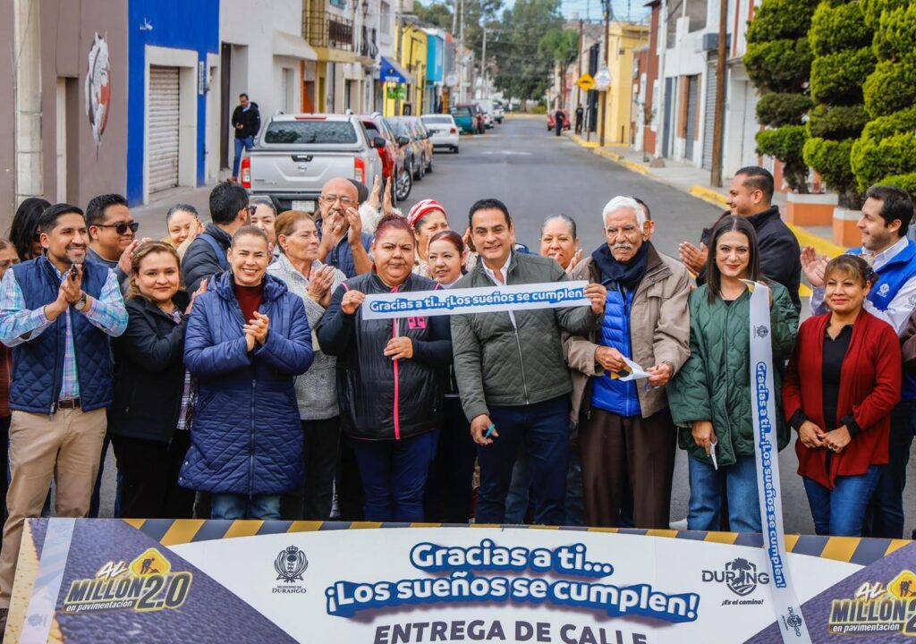 El predial impulsa la pavimentación de calles del Centro Histórico de Durango con obras de calidad y transparencia.