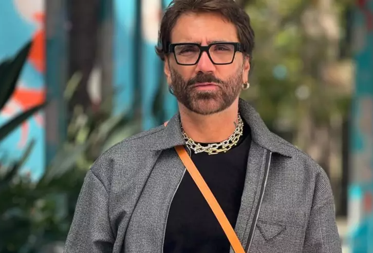 Alejandro Fernández reaparece tras hospitalización de emergencia