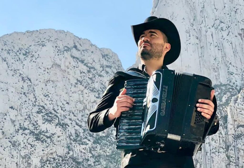 Gobernador detalla investigación por cantante baleado en Durango