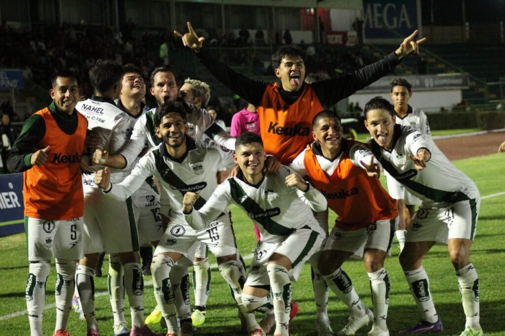 Alacranes de Durango se impone 3-1 a Tecos en un emocionante partido en casa