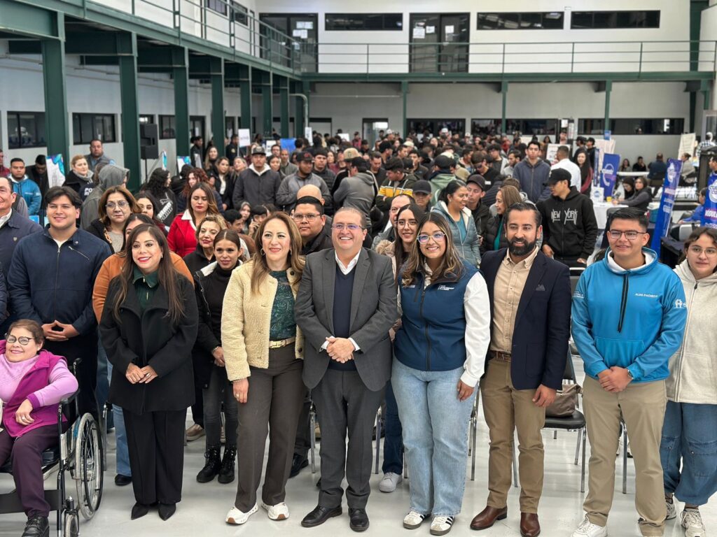 Feria de Servicios: Impulsando el Bienestar Juvenil en Parral