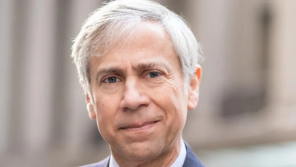 Barry Pollack, abogado de Julian Assange, defenderá a Nicolás Maduro en EU