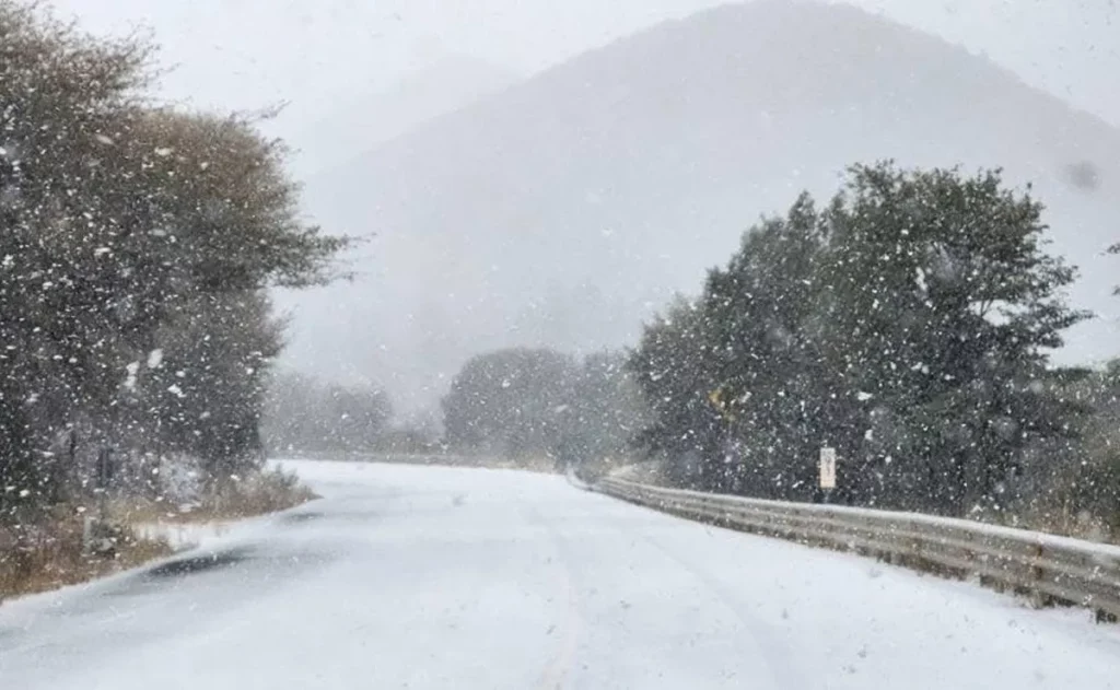 Segunda tormenta invernal azota México con nevadas en estos Estados