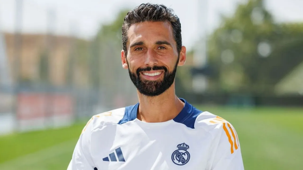 ¿Quién es Álvaro Arbeloa, el nuevo técnico del Real Madrid?