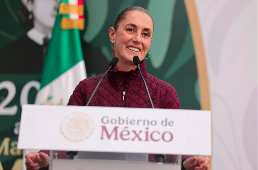 Claudia Sheinbaum niega sobrevuelos militares de EU en México