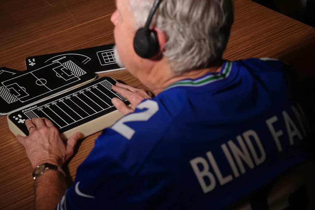Innovación en el Super Bowl 2026: Dispositivo táctil para aficionados con discapacidad visual