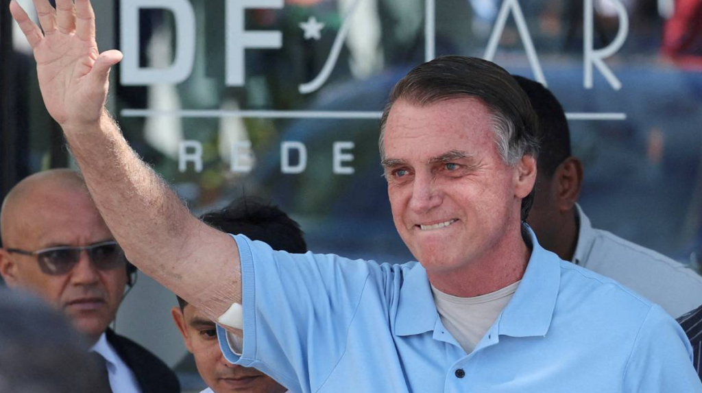 Jair Bolsonaro es trasladado a cárcel «VIP» en Brasilia