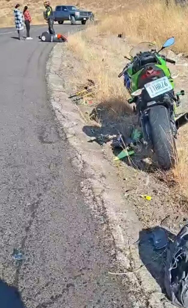 Accidente de Motociclistas Cierra Carretera Libre a Chihuahua