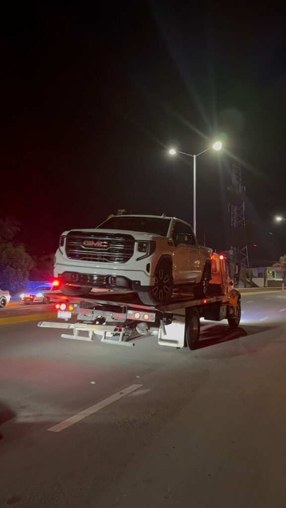 Aseguran en Durango la GN y Ejército Mexicano camioneta blindada con reporte de robo
