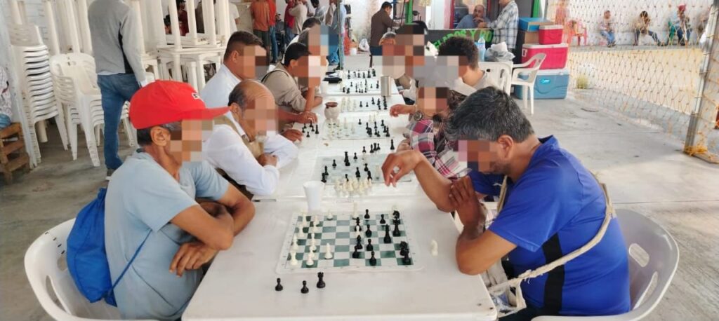 Nuevos tableros de ajedrez refuerzan actividades educativas para personas privadas de su libertad
