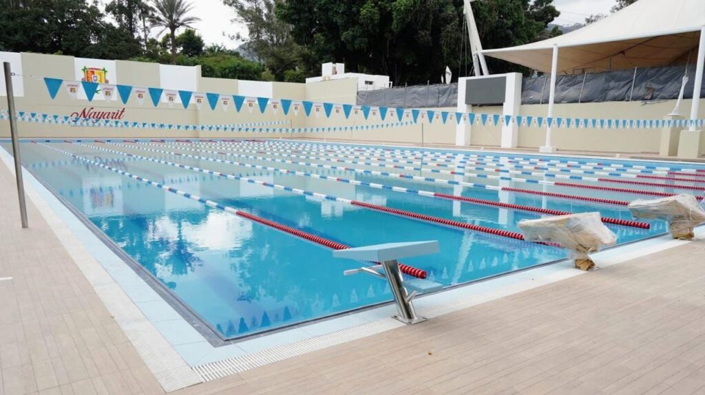 Gobierno de Nayarit fortalece el deporte con moderna alberca olímpica en La Loma