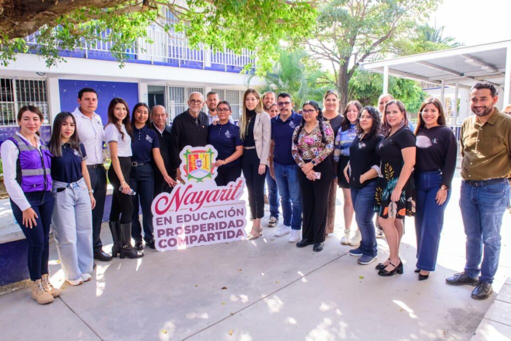 Miguel Ángel Navarro Quintero, supervisó las obras de rehabilitación que se realizan en la Universidad Pedagógica Nacional