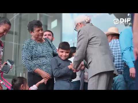 Familias agradecen a Beatriz Estrada, por los apoyos del programa Cuidando tu Bienestar
