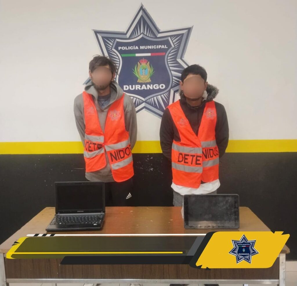 Por robar Tablet y computadora Laptop detienen la policía a dos individuos