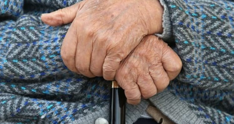 Abuelito se gana la lotería y construye un imperio de droga en Reino Unido