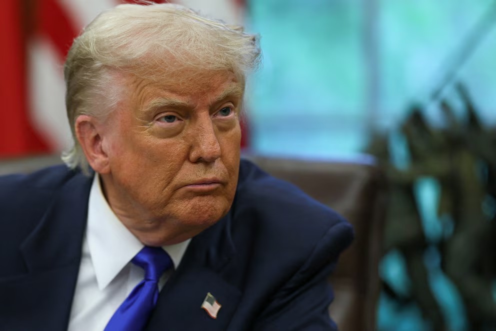 Senado de EU aprueba resolución para frenar acciones militares de Trump en Venezuela