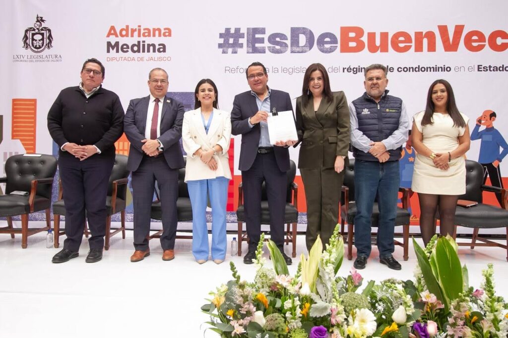 Presenta Adriana Medina reforma integral al régimen de condominio en Jalisco