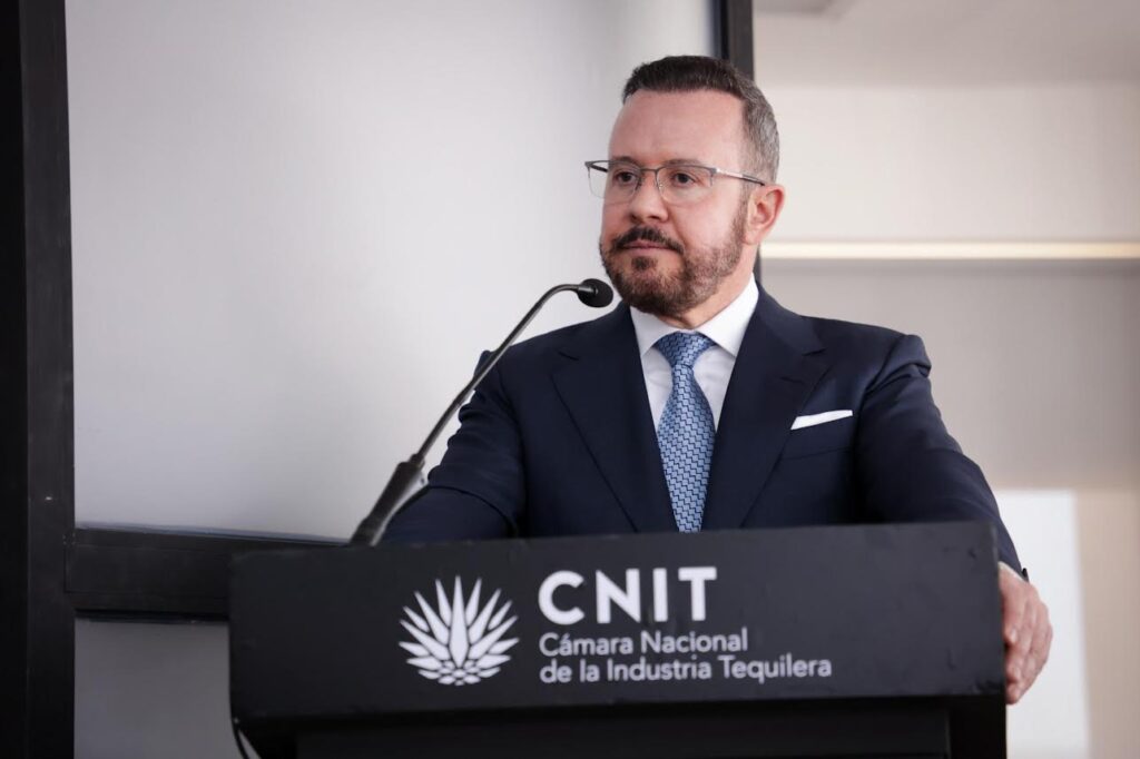 Industria tequilera reporta crecimiento en 2025 y ratifica liderazgo en la CNIT