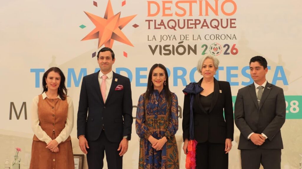 Toma Laura Imelda protesta a mesa directiva de Destino Tlaquepaque para el periodo 2026-2028