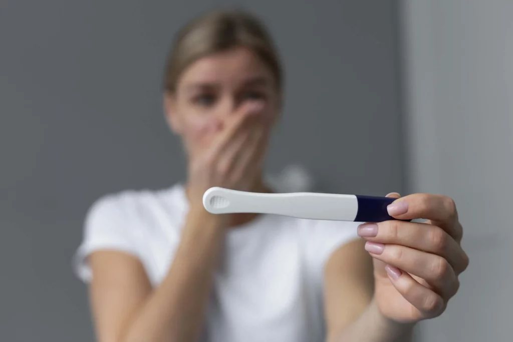 Nuevo estudio señala que NO tener hijos es la forma de salvar a los humanos