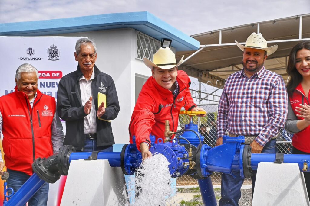 Esteban inaugura pozo en Pánuco de Coronado e invierte 8.2 mdp en obras