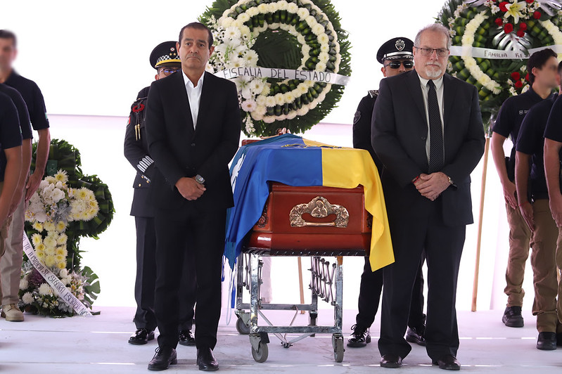 Rinden homenaje póstumo a Policía Investigador caído en cumplimiento de su deber