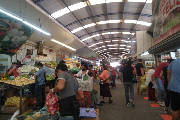 Mercado de Abastos reanuda actividades a partir de hoy martes 24