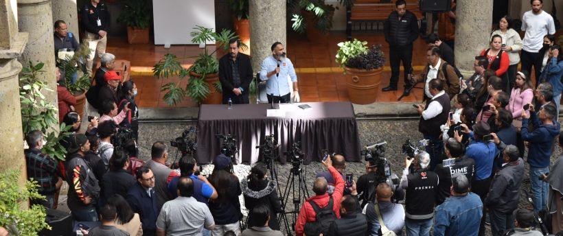 Leonardo Almaguer aclara señalamientos sobre su pasado y defiende su trabajo legislativo