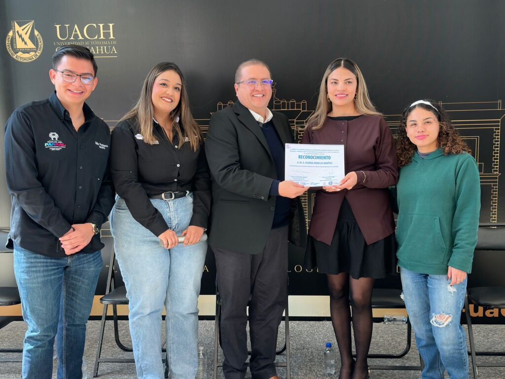 Realiza Ichijuv Feria de Servicios en Parral