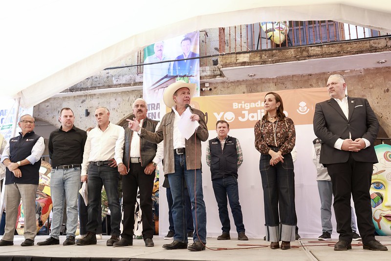 Brigada Yo Jalisco lleva 900 servicios gratuitos y anuncia obras clave para Ayotlán