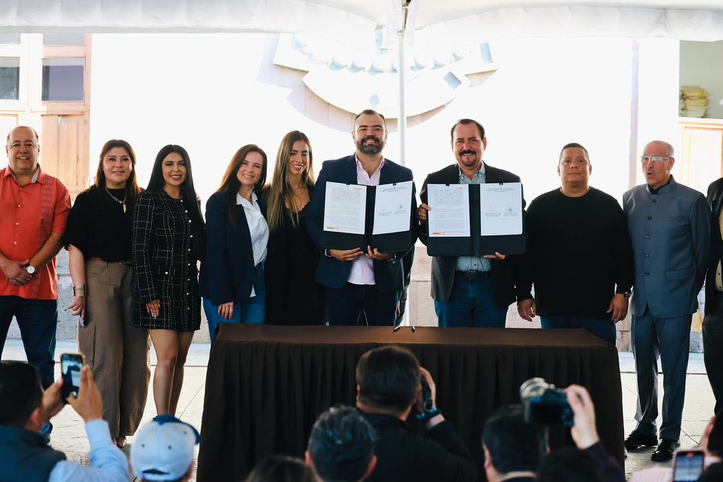 Tlajomulco firma convenio con asociaciones civiles para atender salud mental y adicciones