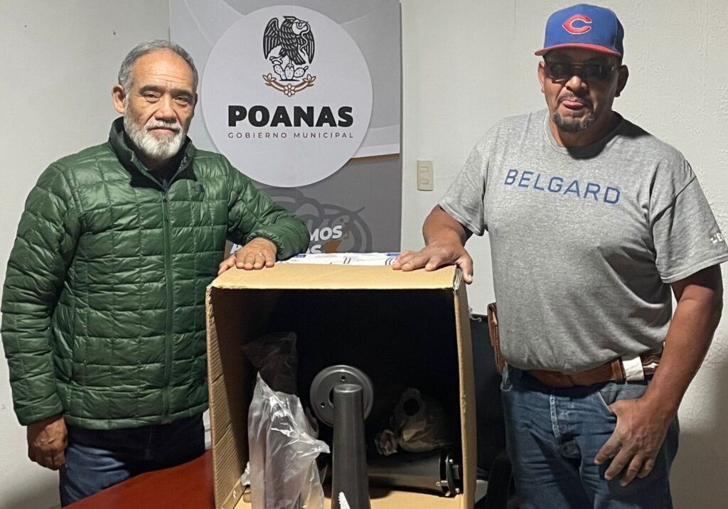 Entregan Equipo de Sonido; a la Comunidad de Narciso Mendoza